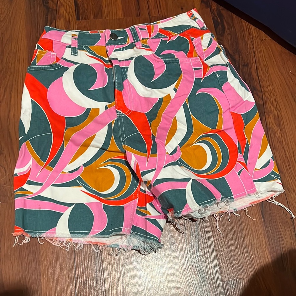 Abstract print shorts